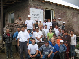 VivaCell-MTS Management and Staff Volunteered for Zalinyan Family